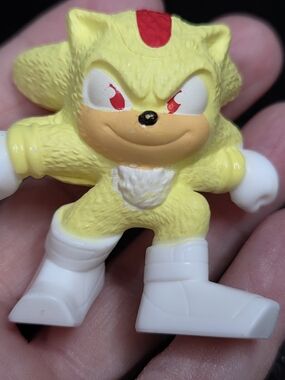 RARE McDonald's 2024 Happy Meal Super Shadow Sonic (Yellow, White Boots) 2" Toy